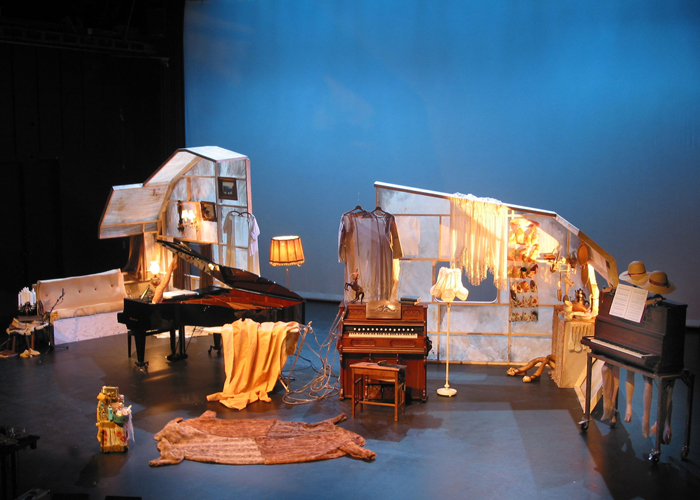 
Overview of the set showing the caravan of the two-backed monster