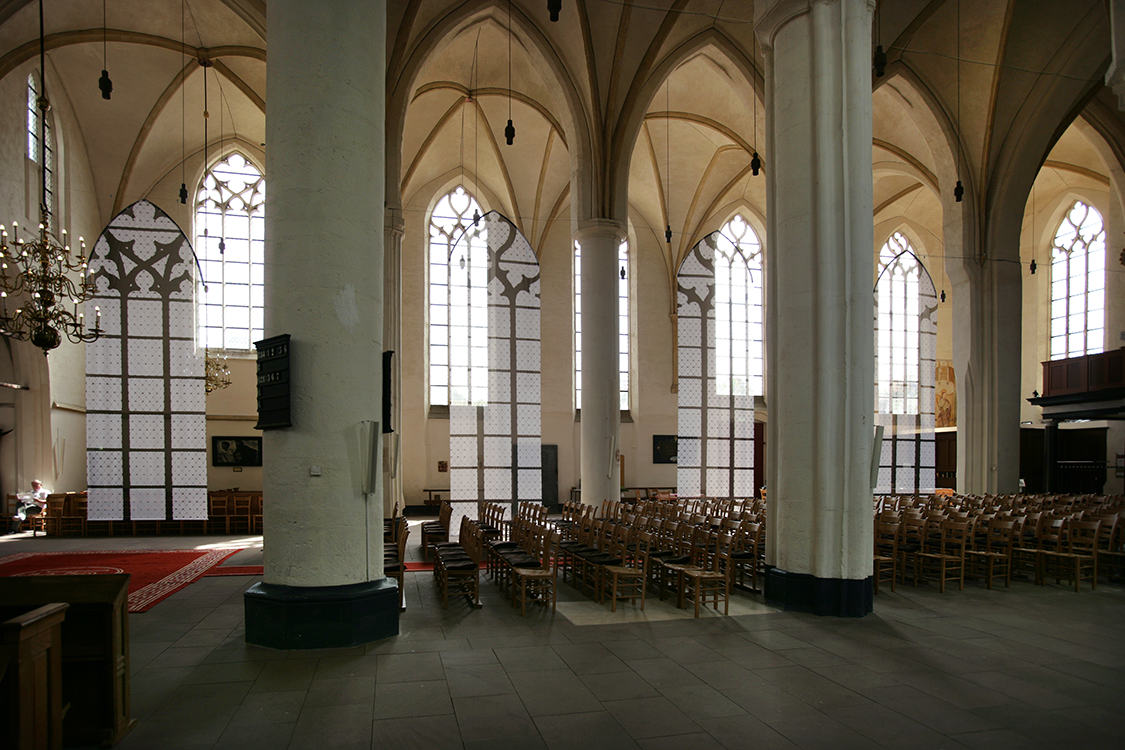 <I>Capturing the moment</I> 2011 digital print on voile 4 banners approx 7 x 1,95 m installation Grote Kerk Lochem