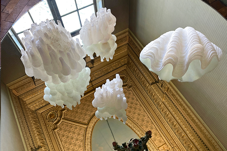 <I>Seascape</I> 2024 alabaster, mirrors, tables 102 x 130 x 245 cm