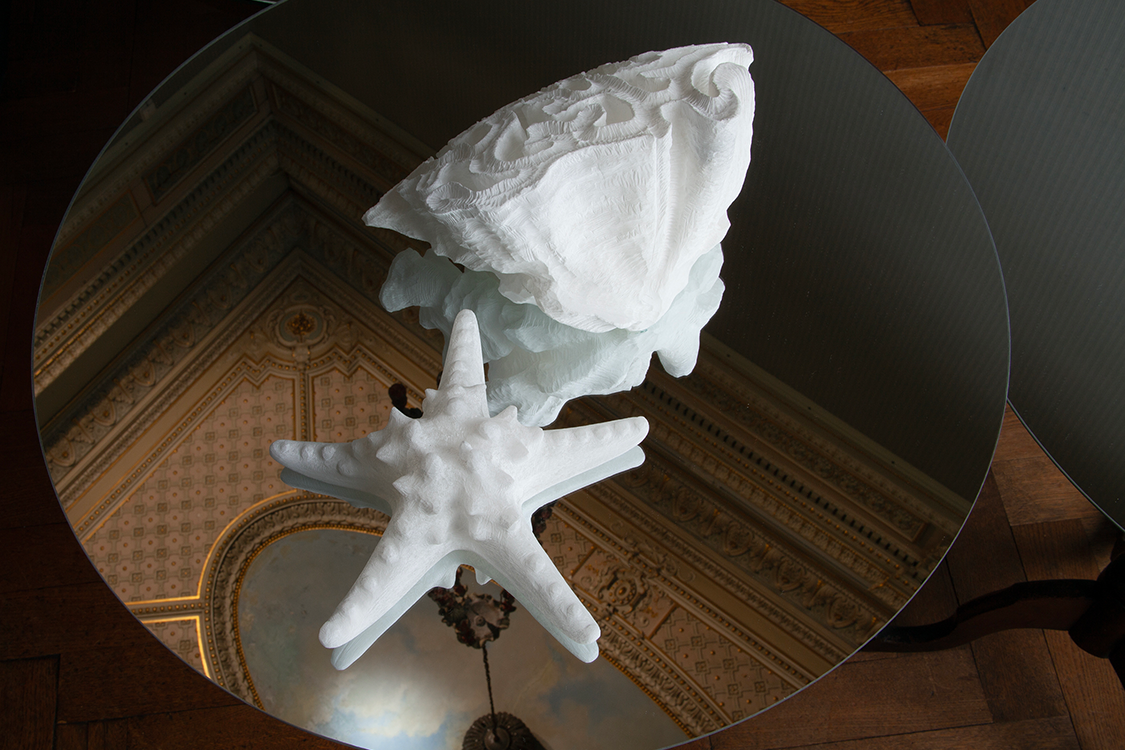 <I>Seascape</I> 2024 alabaster, mirrors, tables 102 x 130 x 245 cm